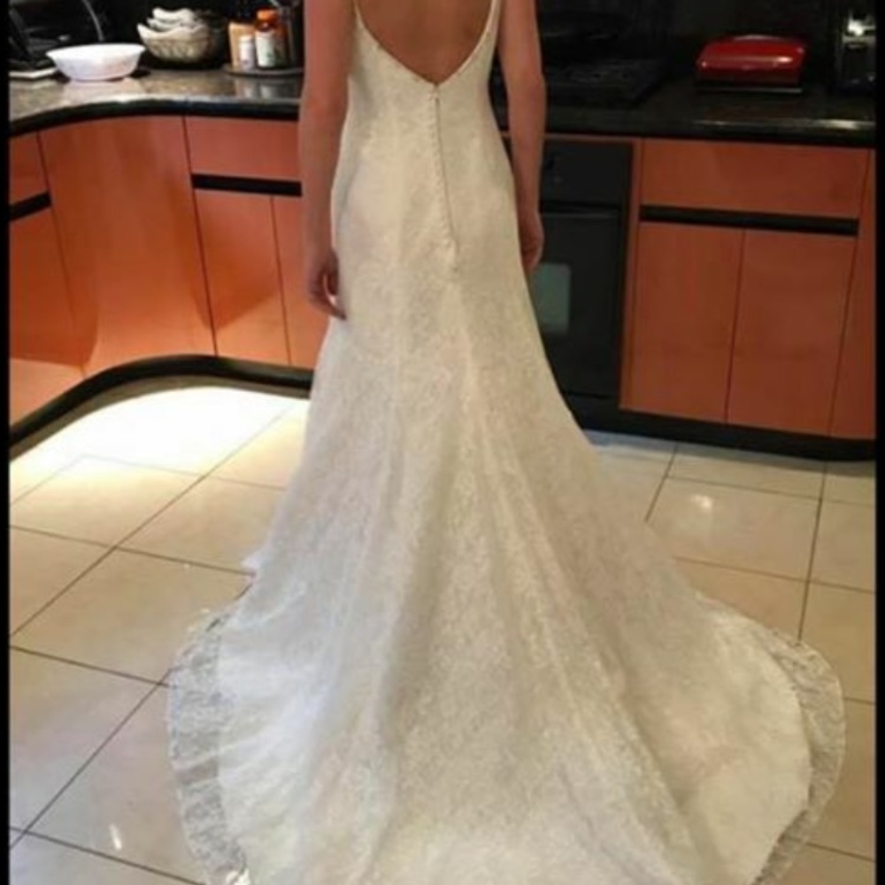 David’s Bridal Wedding Gown new with tags!